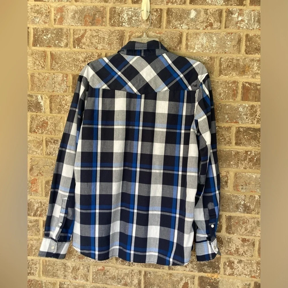 Coastal men’s pearl snap shirt size L blue & white plaid long sleeve Vintage